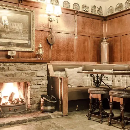 The Craven Heifer At Stainforth Inn 4*