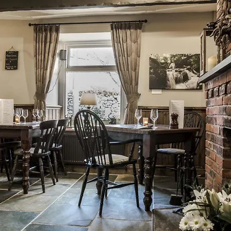 Inn The Craven Heifer At Stainforth 4*