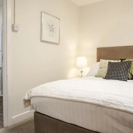 Craven Heifer, Stainforth Inn 4*