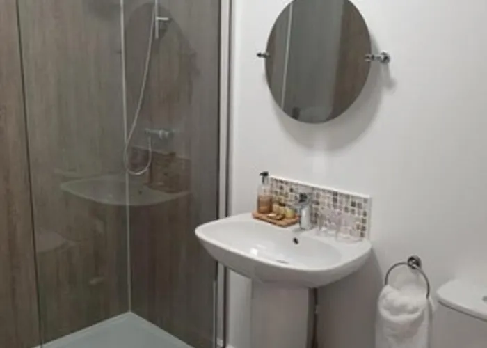 Craven Heifer, Stainforth Inn 4*