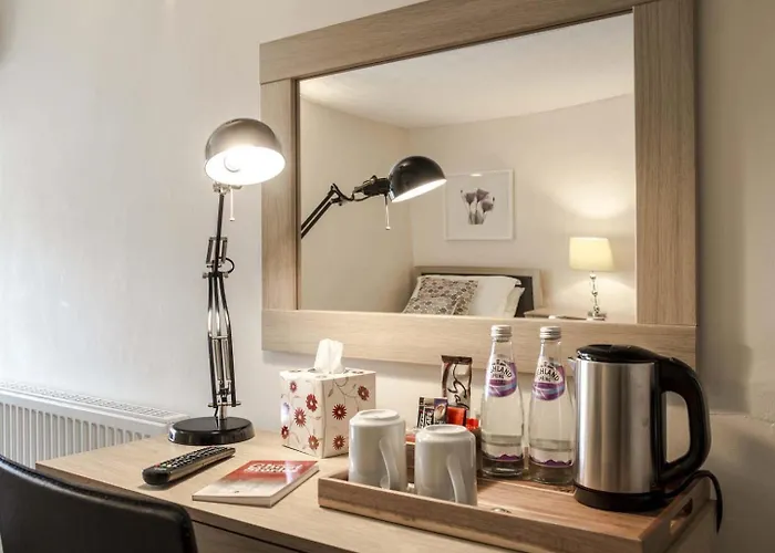 Craven Heifer, Stainforth Settle