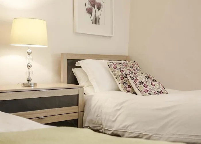 Craven Heifer, Stainforth Settle