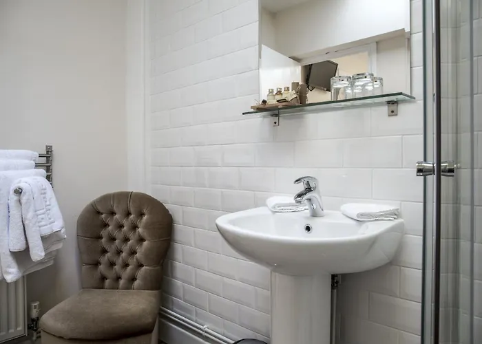 Craven Heifer, Stainforth Inn