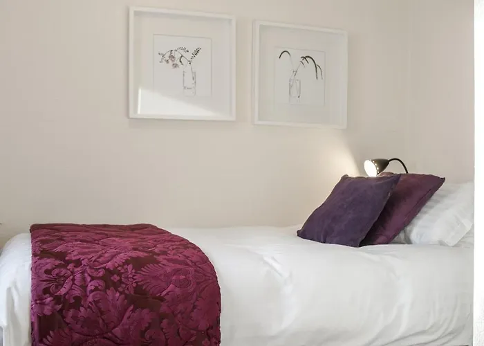 Inn Craven Heifer, Stainforth