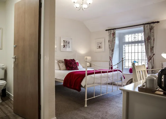 Inn Craven Heifer, Stainforth Settle