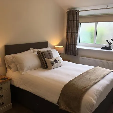 The Craven Heifer At Stainforth 4* Settle
