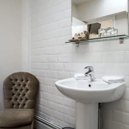 The Craven Heifer At Stainforth 宾馆